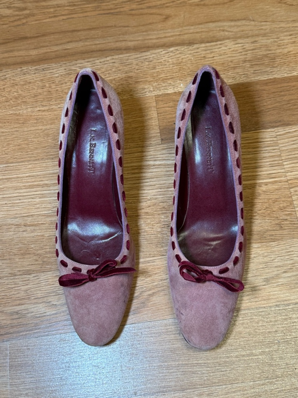 LK Bennett Suede Pumps Burgundy Bow Pointed Toe Heels Size 37.5 / US 7